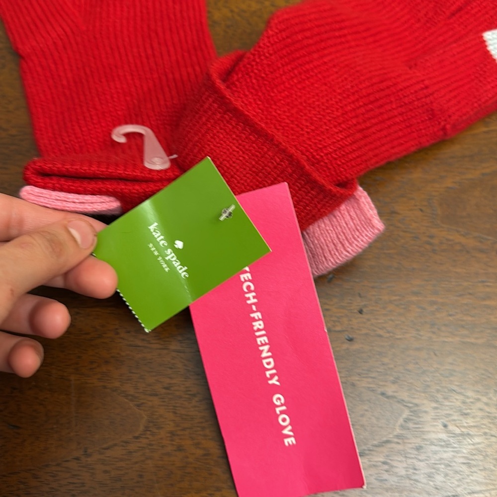 Kate Spade Gloves Cute New Red Pink Bow Style Mitten Gloves Winter Essentials - Picture 6 of 9